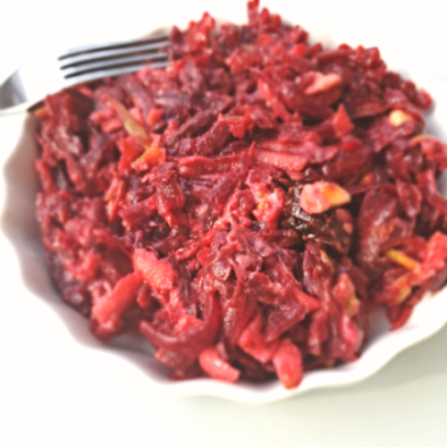 Read more about the article Beet Salad with Apples, Dried Fruits and Walnuts