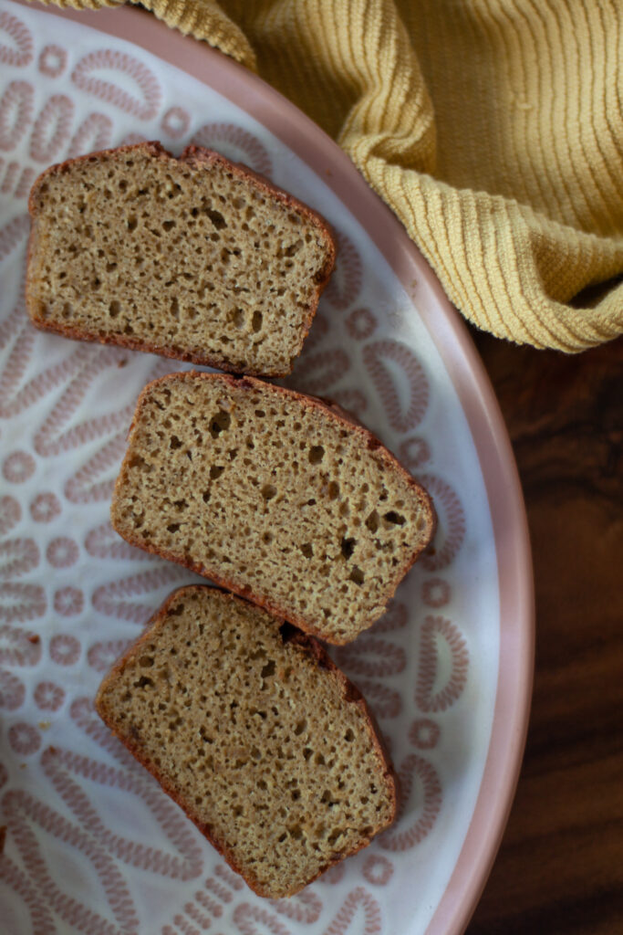 לחם טף שקדים ללא גלוטן וסוכר